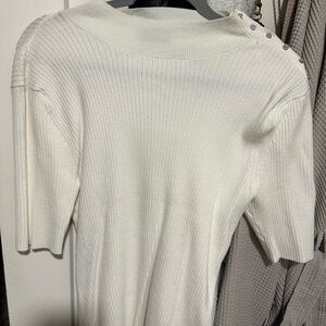 Tahari Ivory Ribbed Knit Top